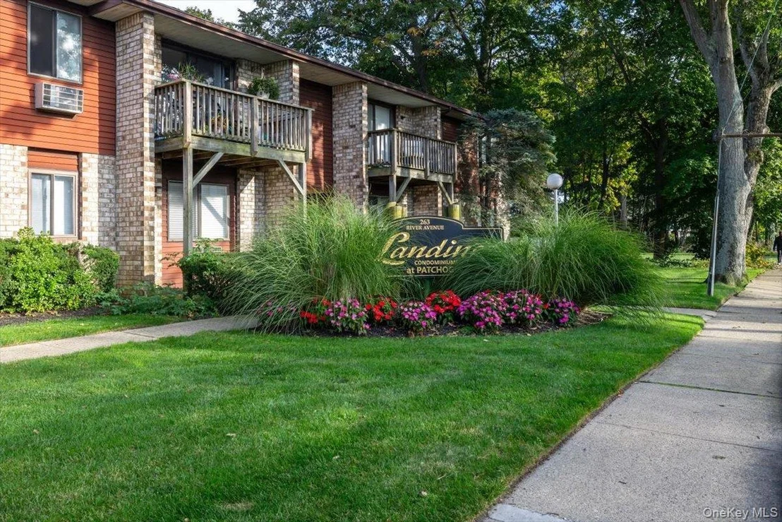 Photo of Unit 19 at 263 River Avenue