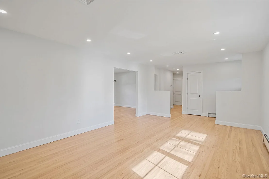 Photo of 780 Westview Drive