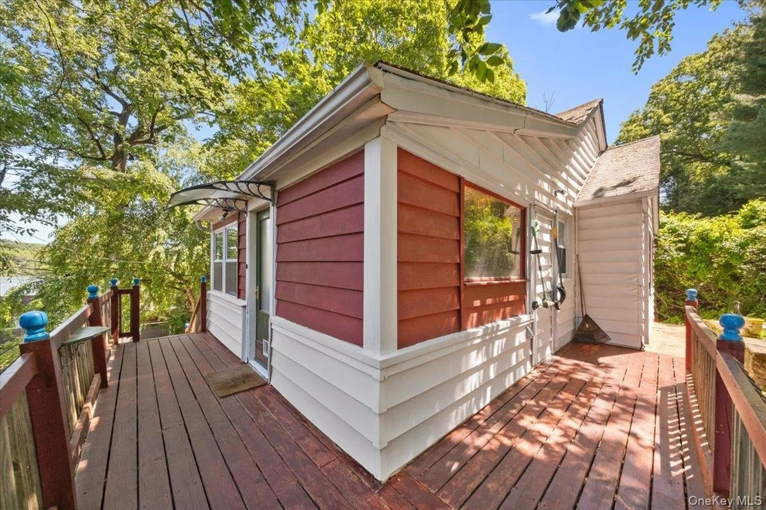Photo of 184 Lake Drive