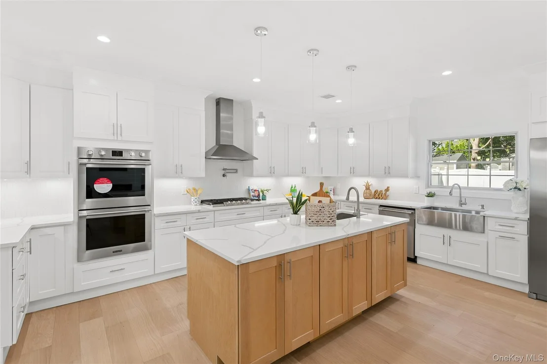 Photo of 1222 Powell Avenue