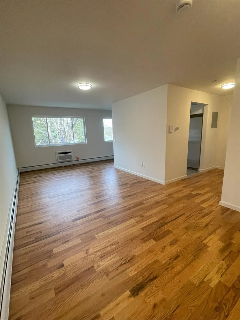 Photo of Unit 3P at 3 Woods End Circle