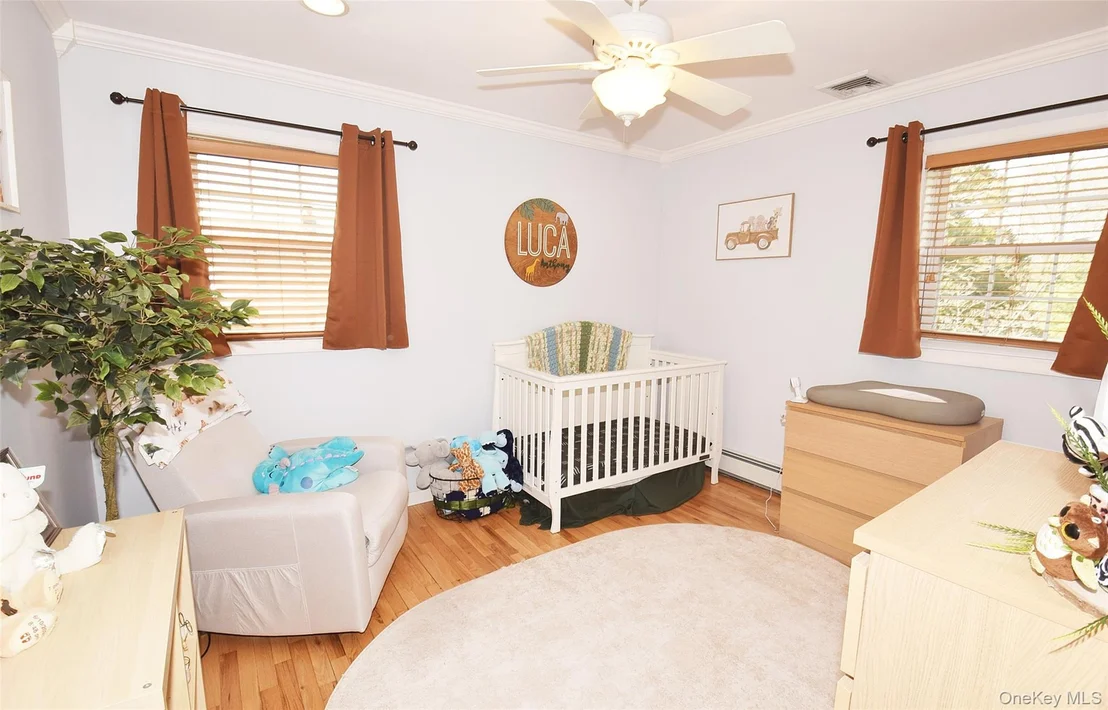 Photo of 32 Lagoon Place
