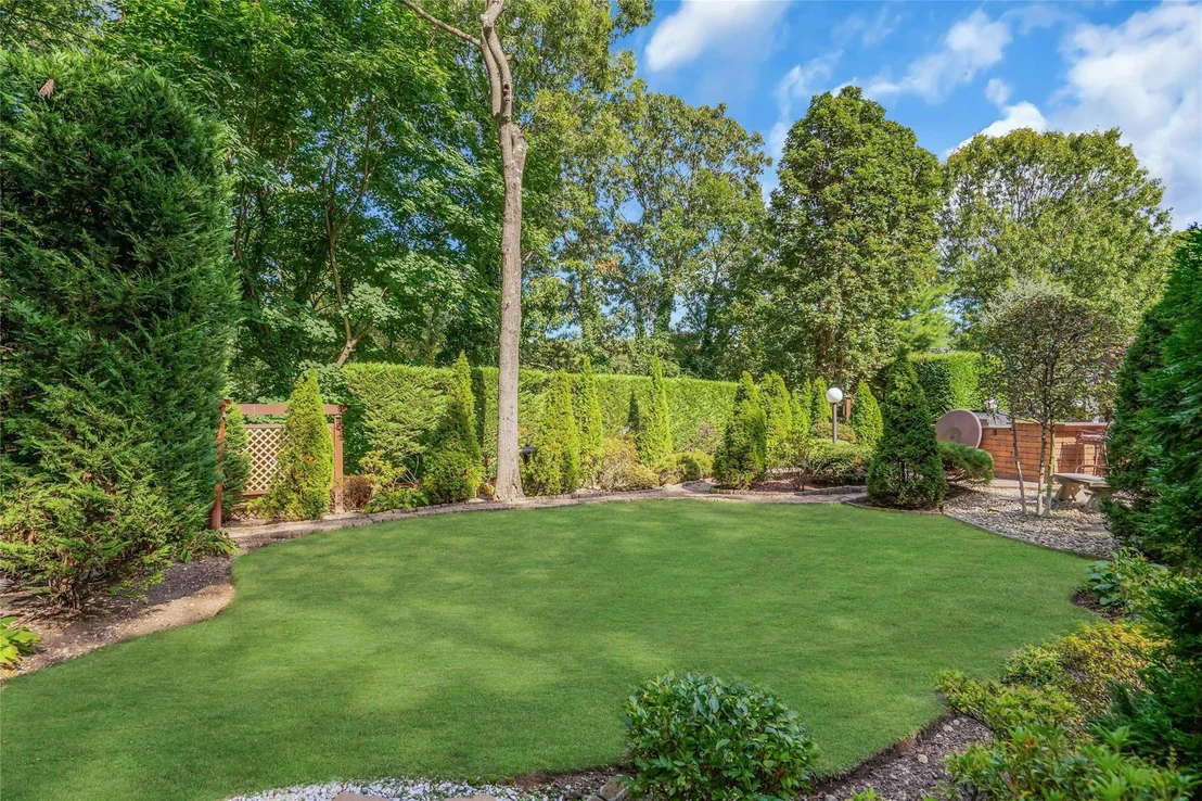 Photo of 62 Laurel Drive