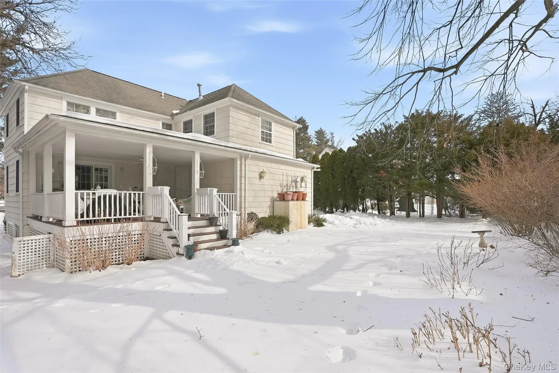 Photo of 6 Pine Lane