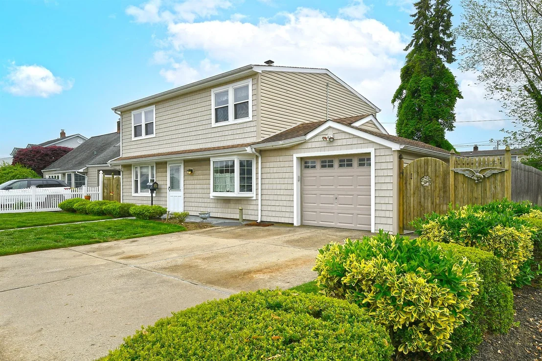 Photo of 152 Haven Lane