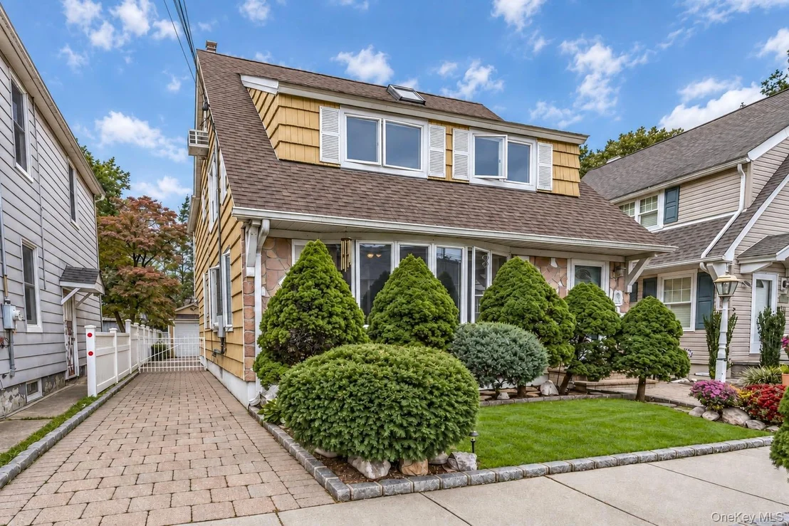 Photo of 44 Capitol Avenue