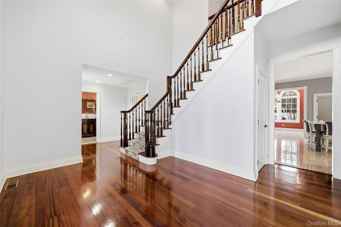 Photo of 6 Sunhill Road