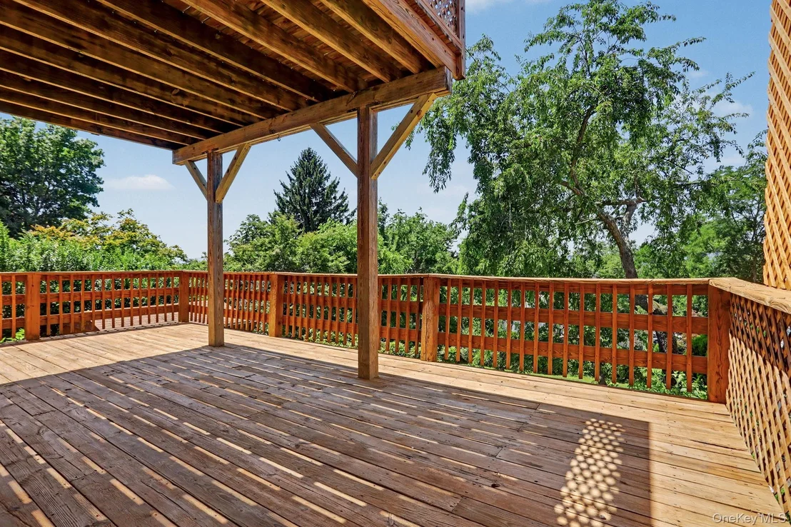 Photo of 33 Cedar Lane