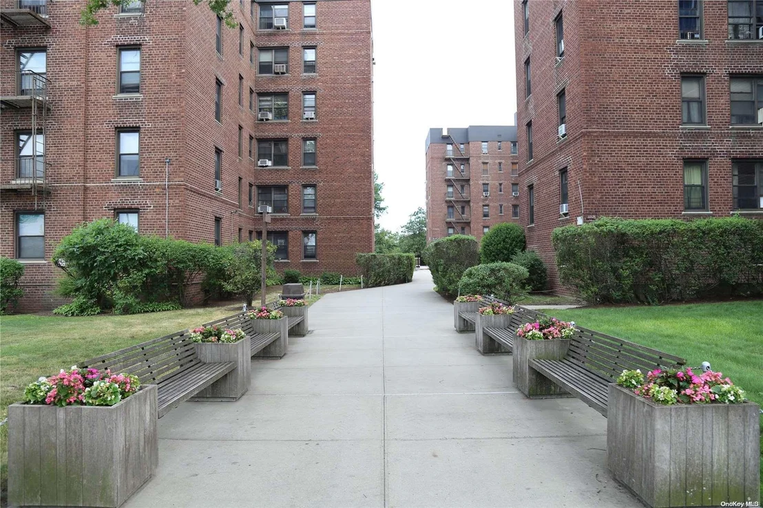 Photo of Unit 3A at 112-25 34 Avenue