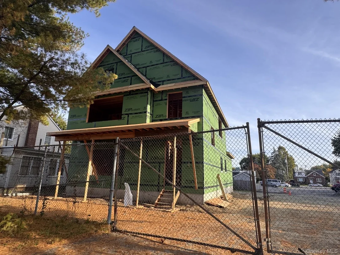 Photo of Unit LOT1 at 222 Rombout Avenue