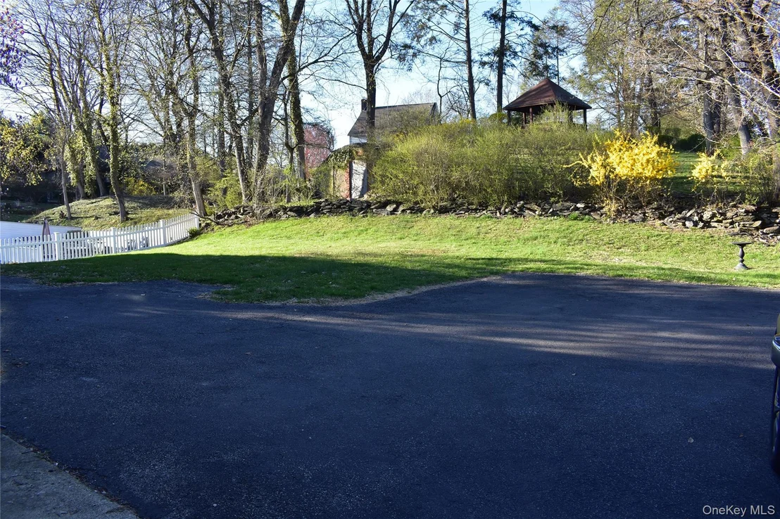 Photo of 21 Rosalind Road
