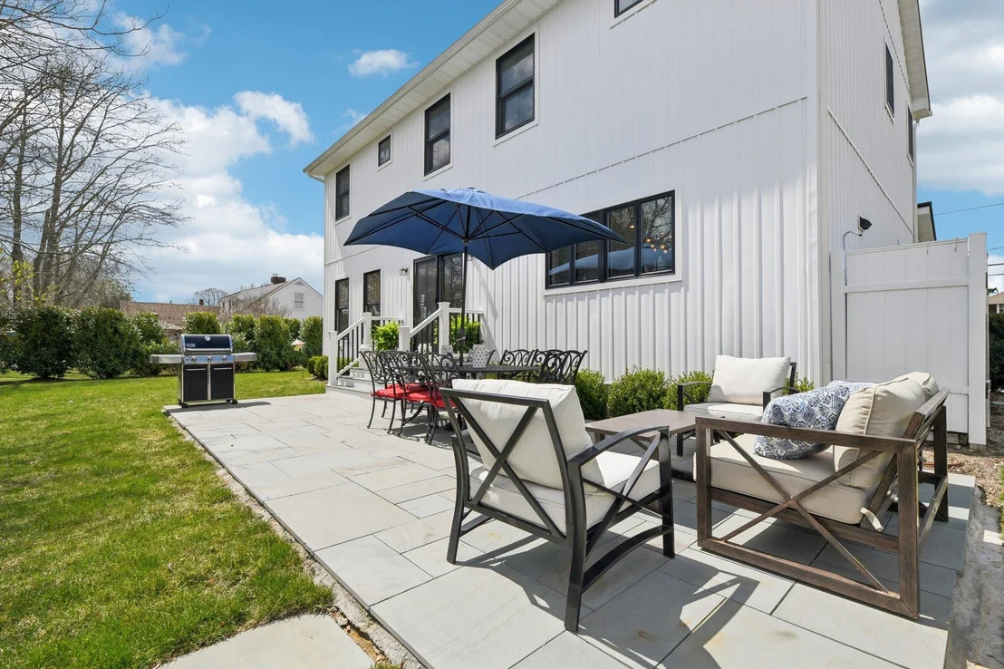 Photo of 38 Baycrest Avenue