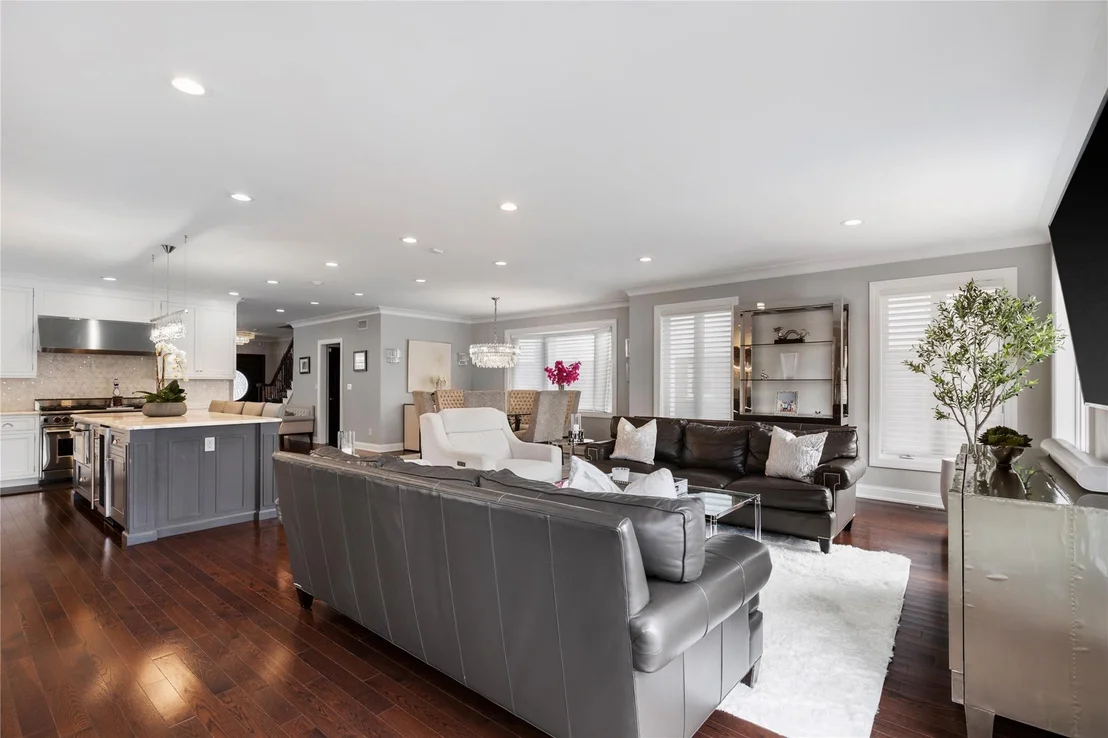 Photo of 1466 Dwight Place