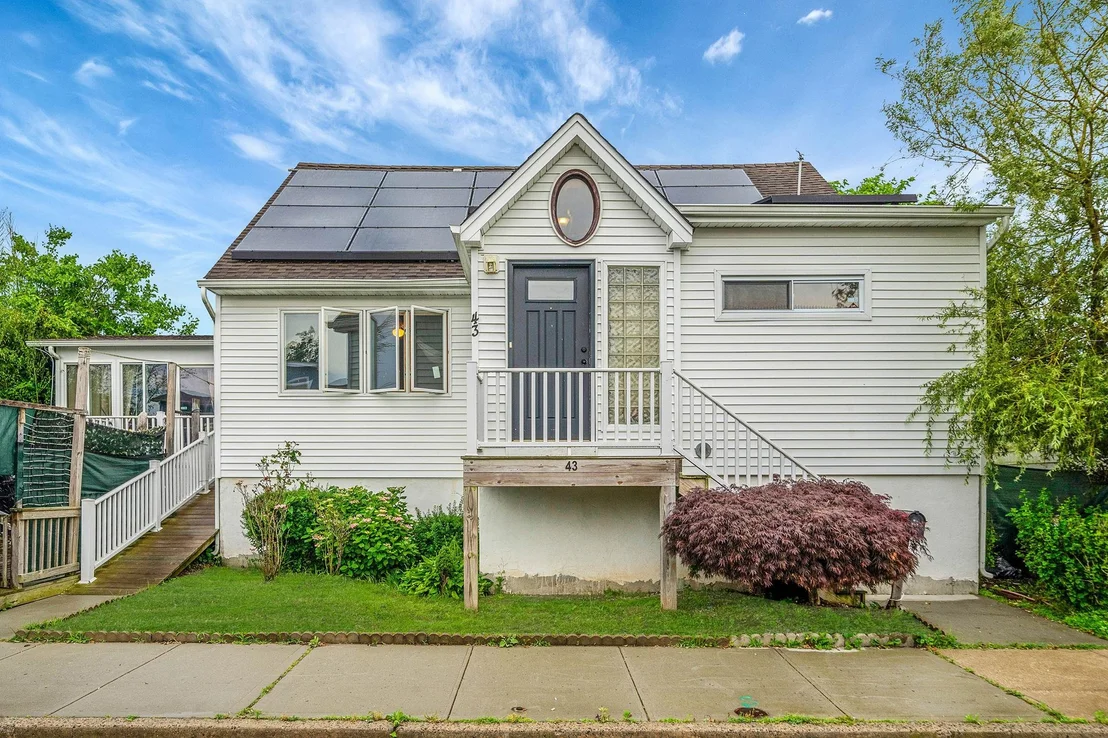Photo of 43 Harmon Street