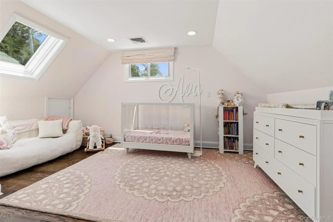 Photo of 116 Huntley Drive