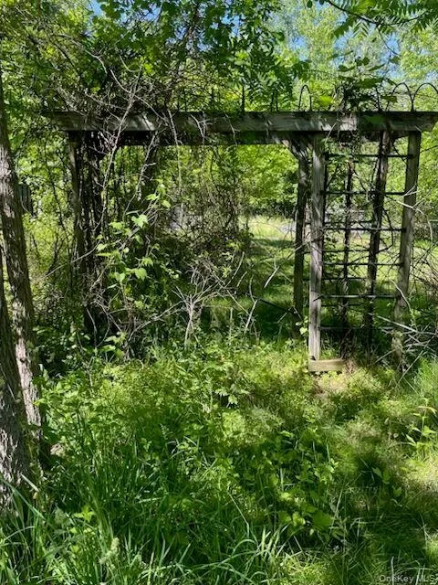 Photo of 2228 State Route 203
