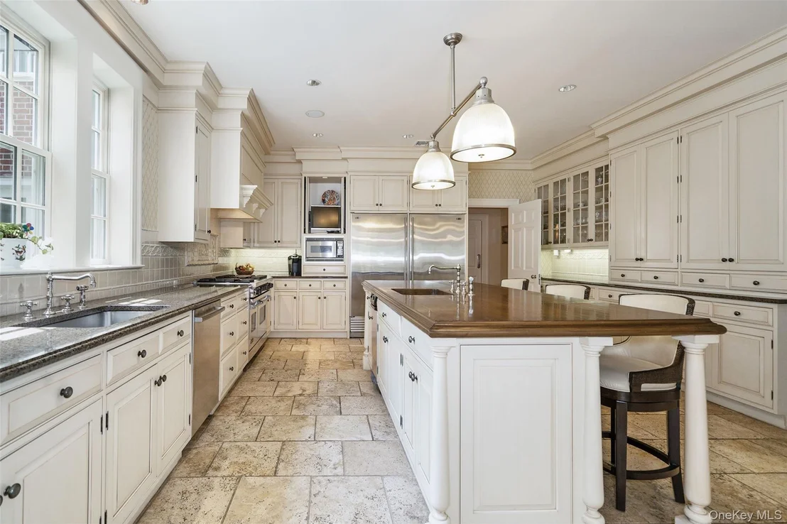 Photo of 8 Cooper Road