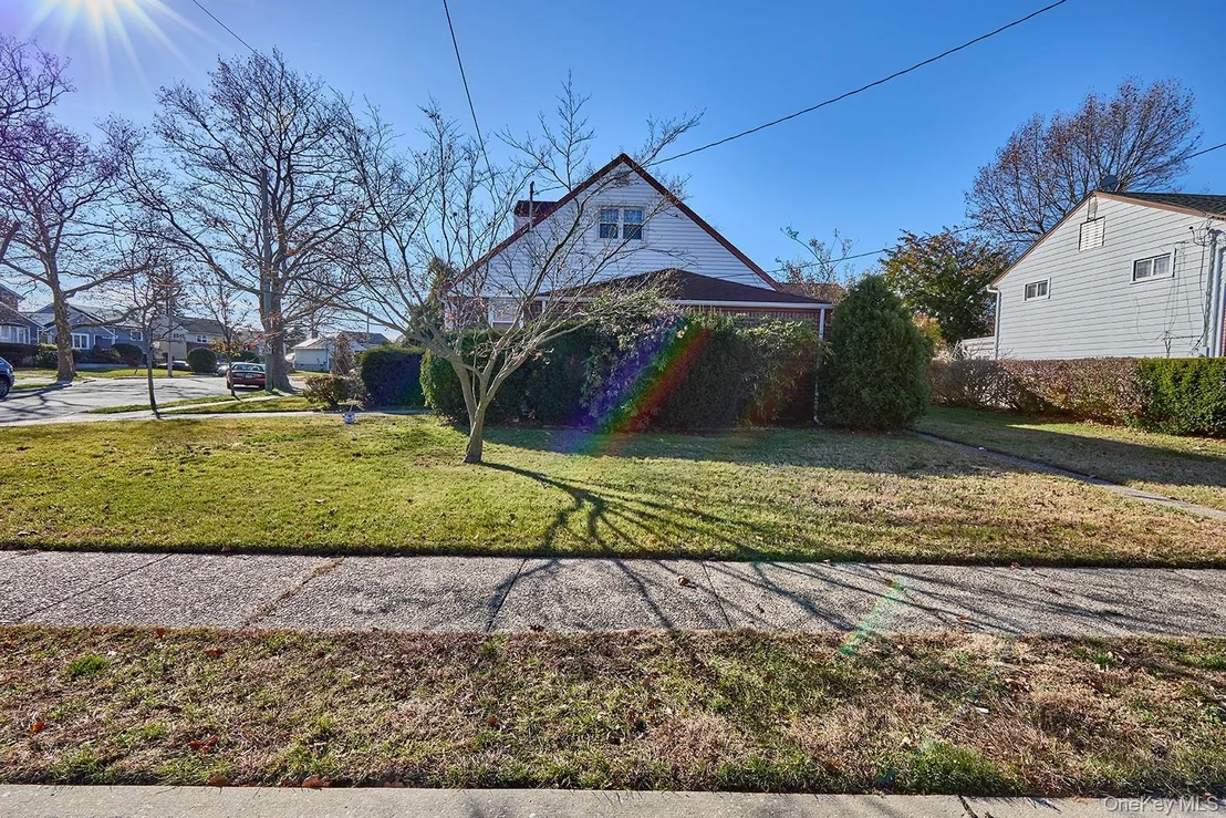 Photo of 1068 Ashley Drive