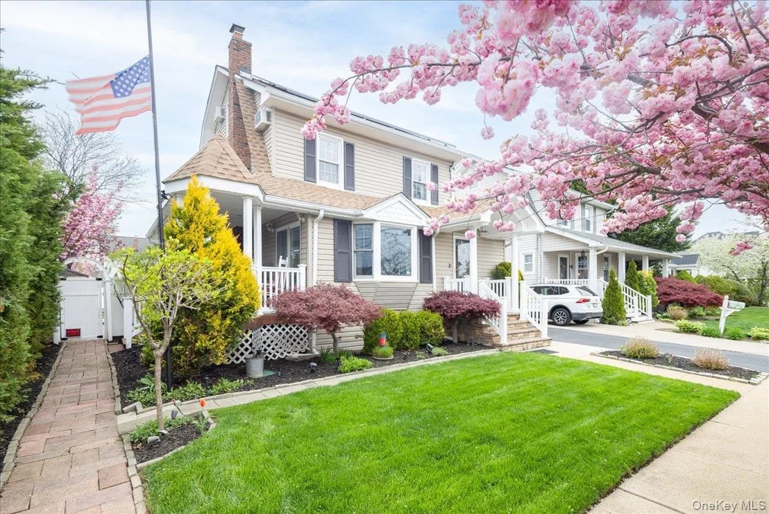 Photo of 210 Frederick Avenue