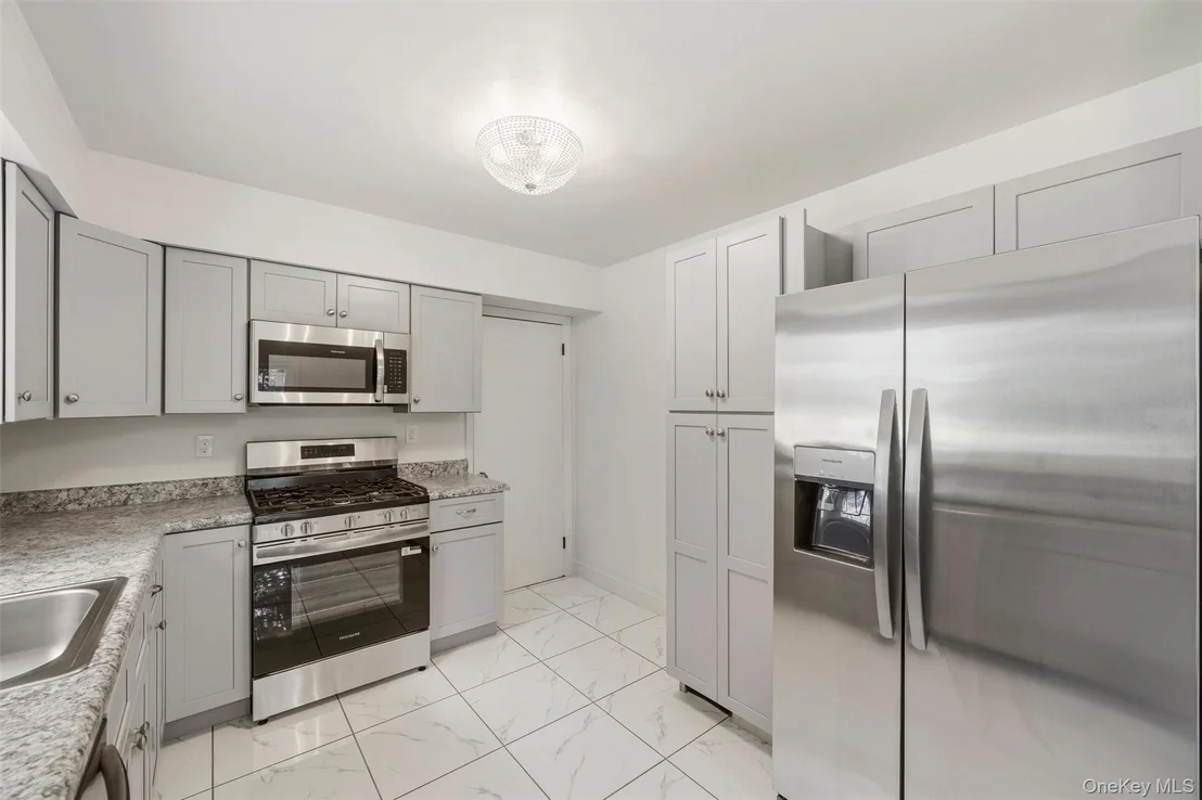 Photo of 25 Ferrara Drive