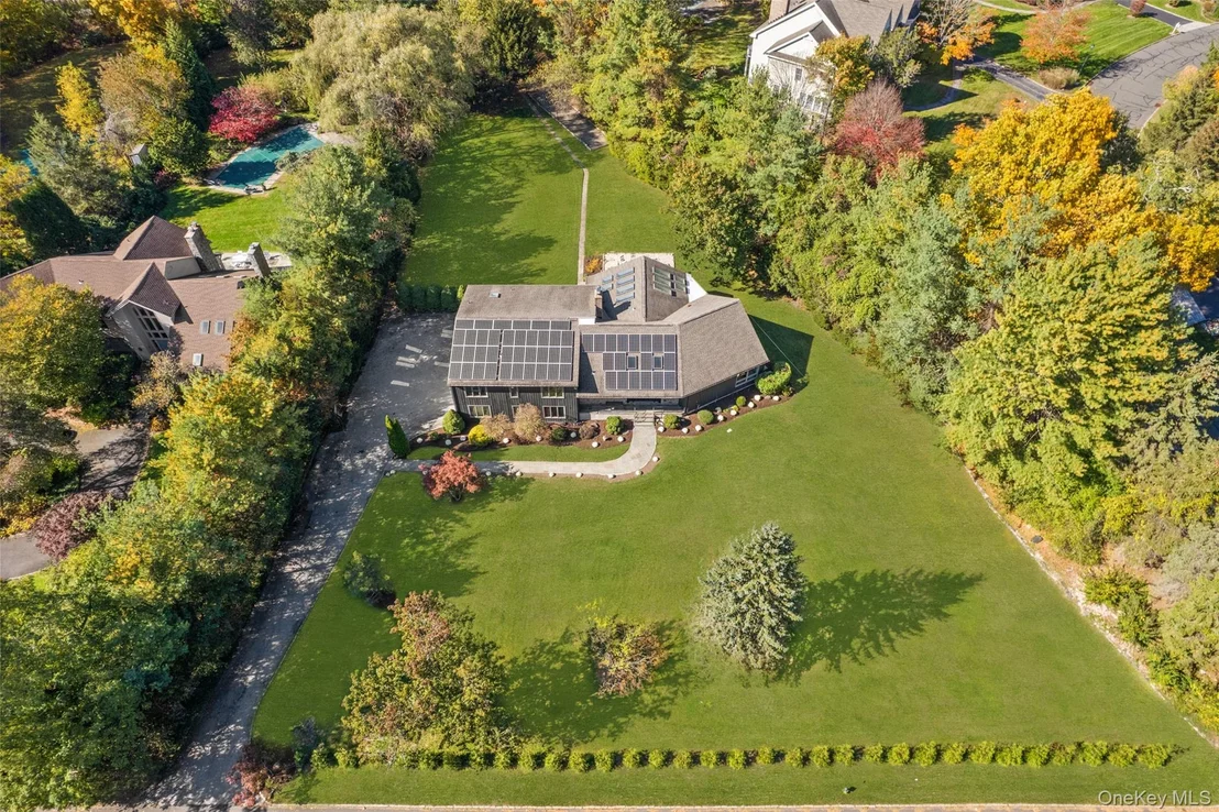 Photo of 40 Brae Burn Drive