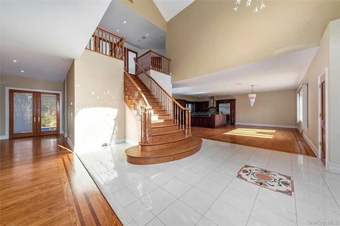 Photo of 104 Malba Drive