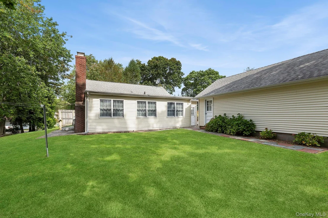 Photo of 1645 Ruth Road