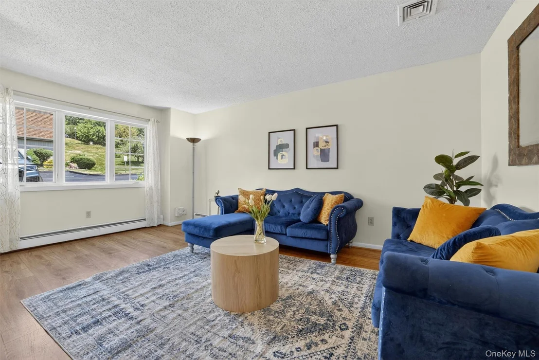 Photo of 9 Maple Crest Drive