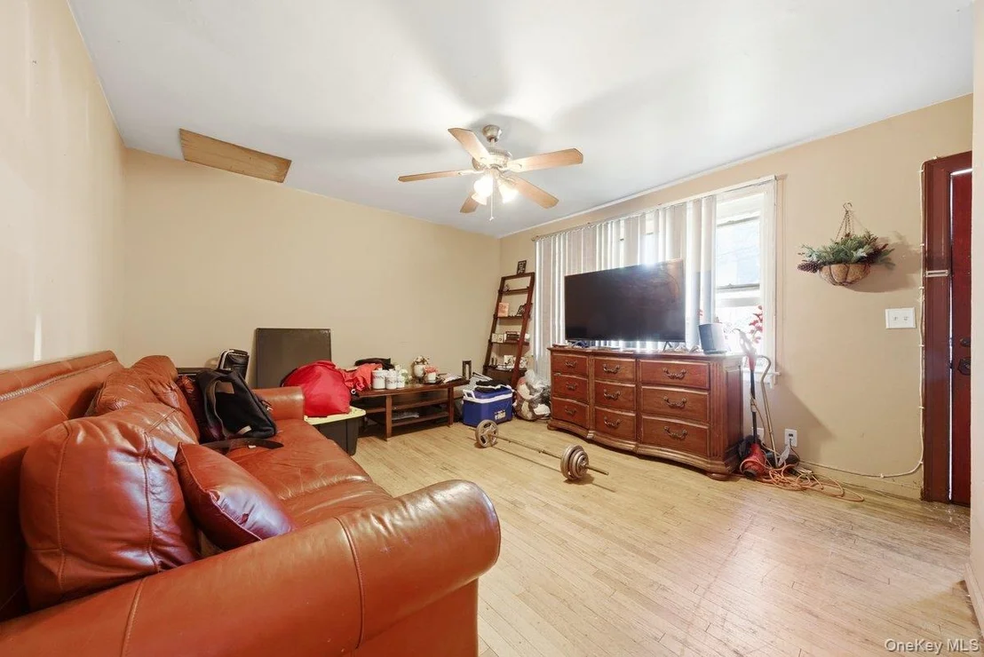 Photo of 290 First Street