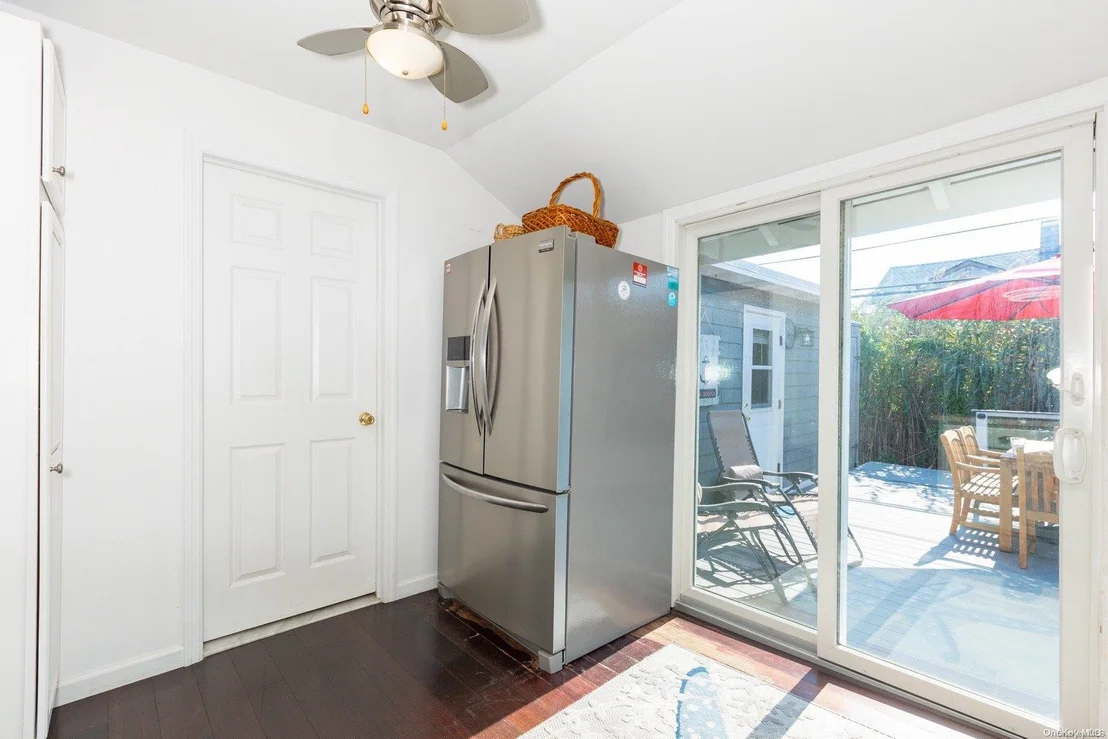 Photo of 956 Surfview Walk