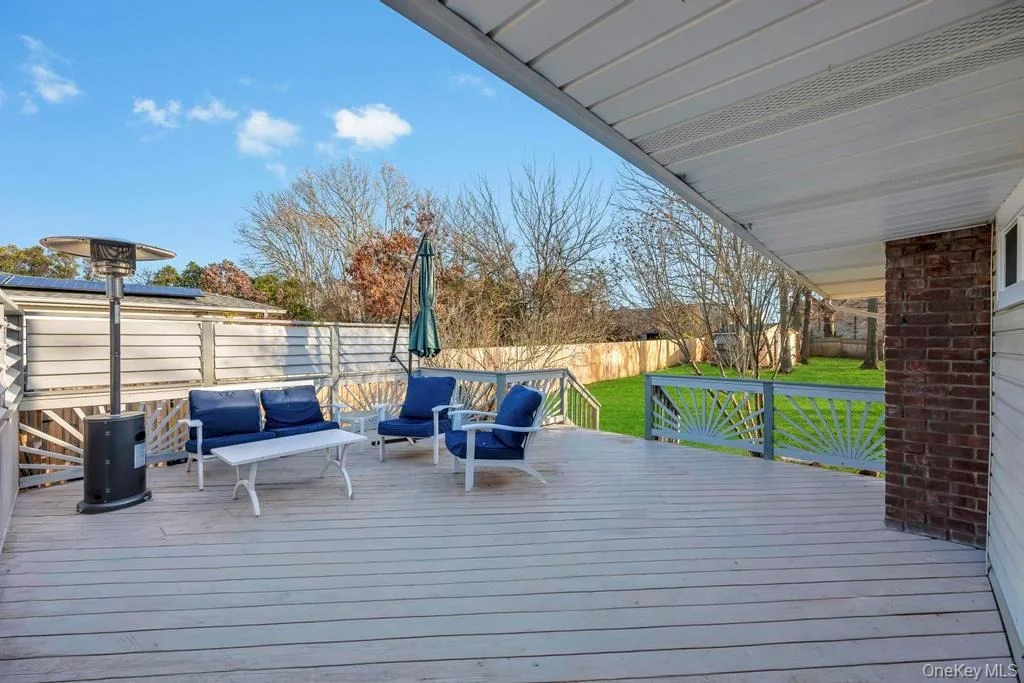 Photo of 10 Westwind Drive