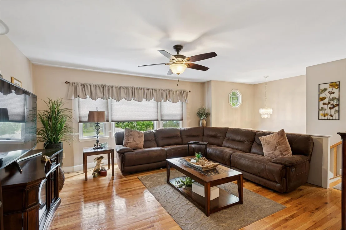 Photo of 40 Dillmont Drive