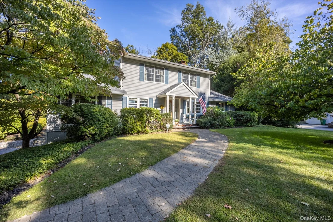 Photo of 102 Stream Lane