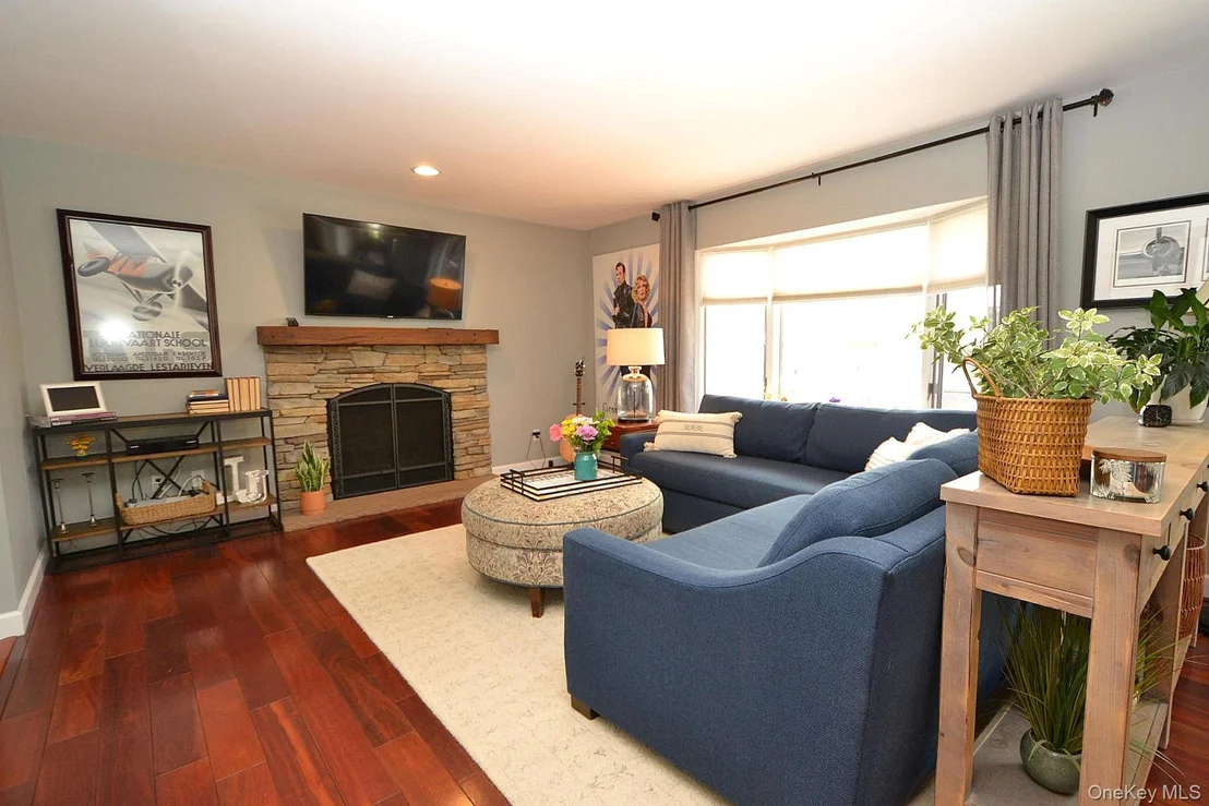 Photo of 30 Myrtle Lane