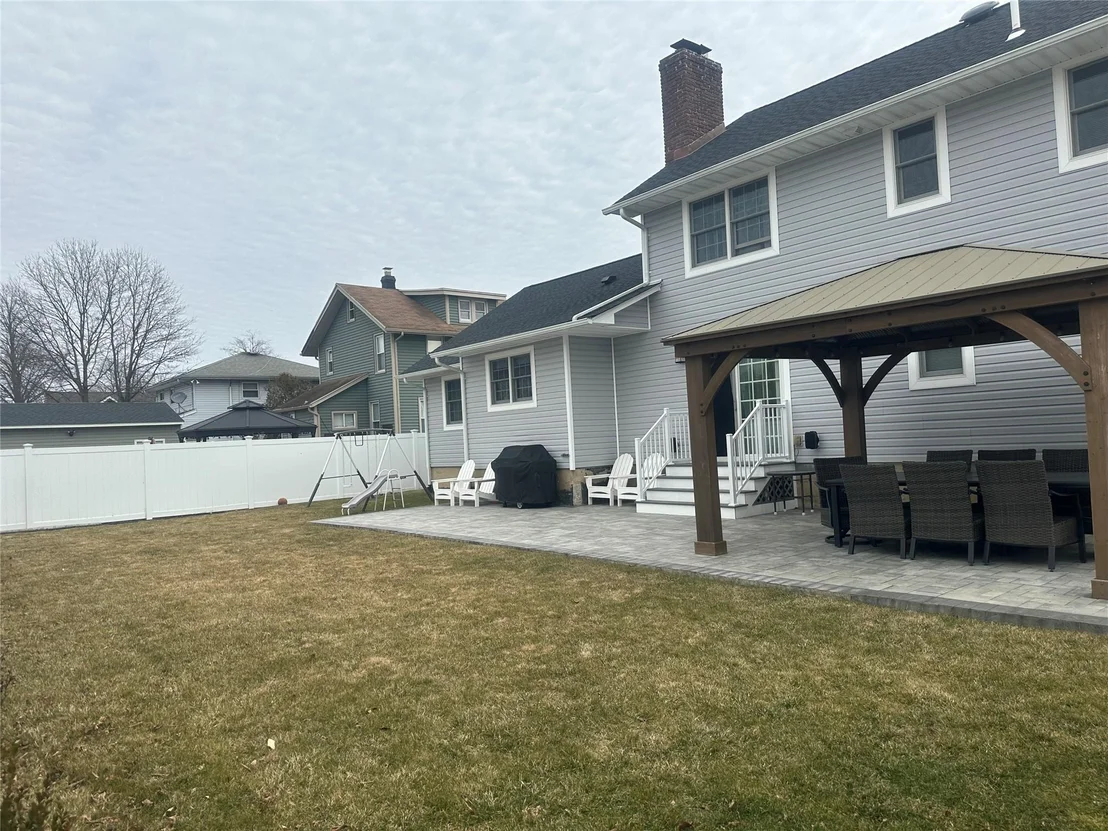 Photo of 60 Cedar Street