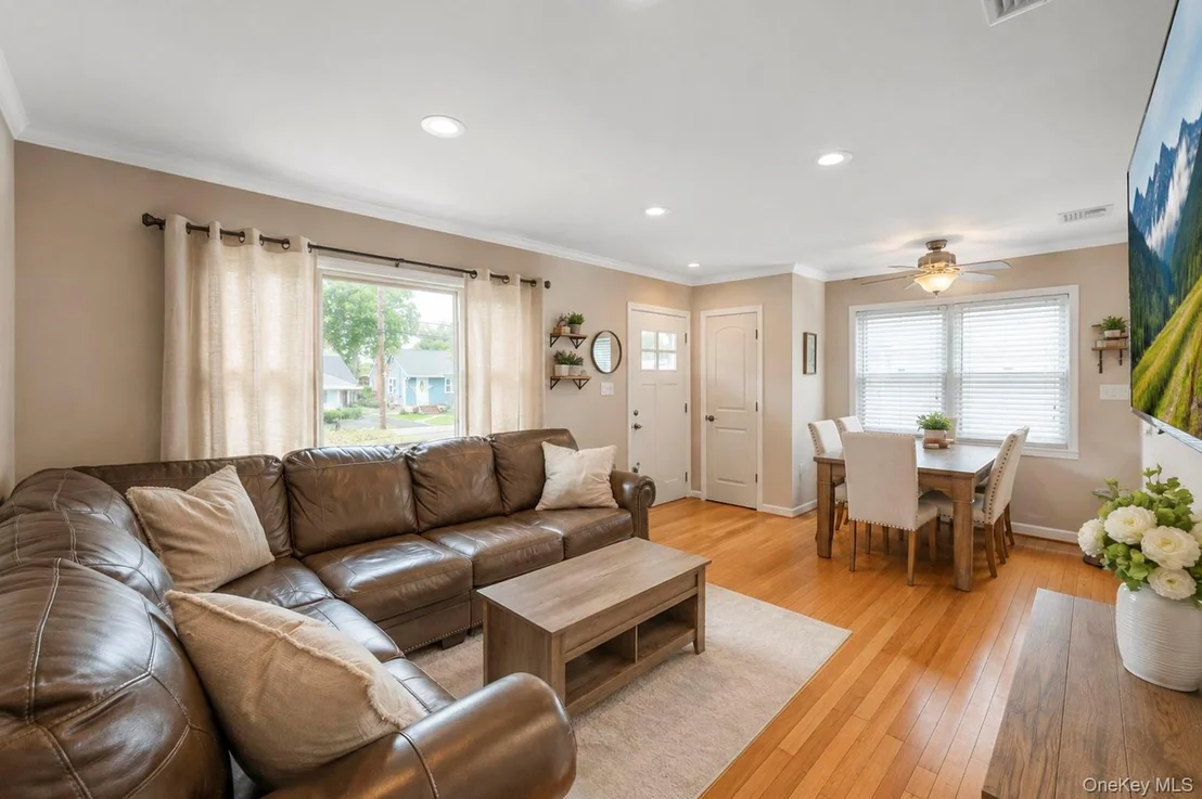 Photo of 70 Mohawk Drive