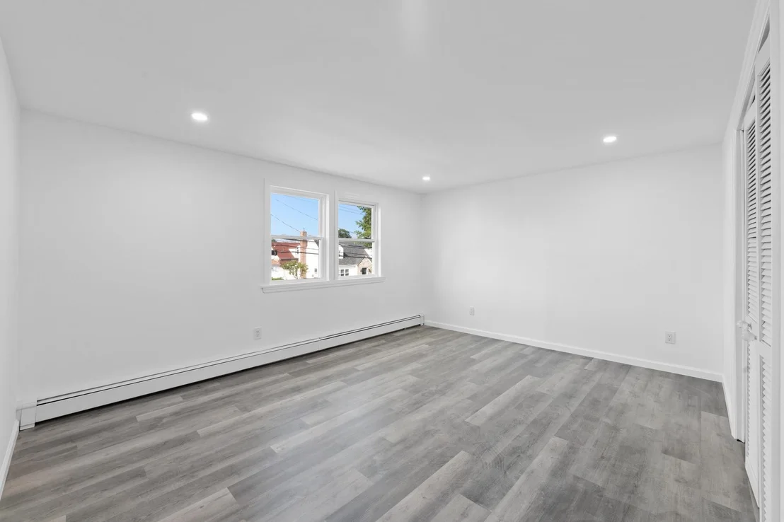 Photo of 126 Lutz Drive