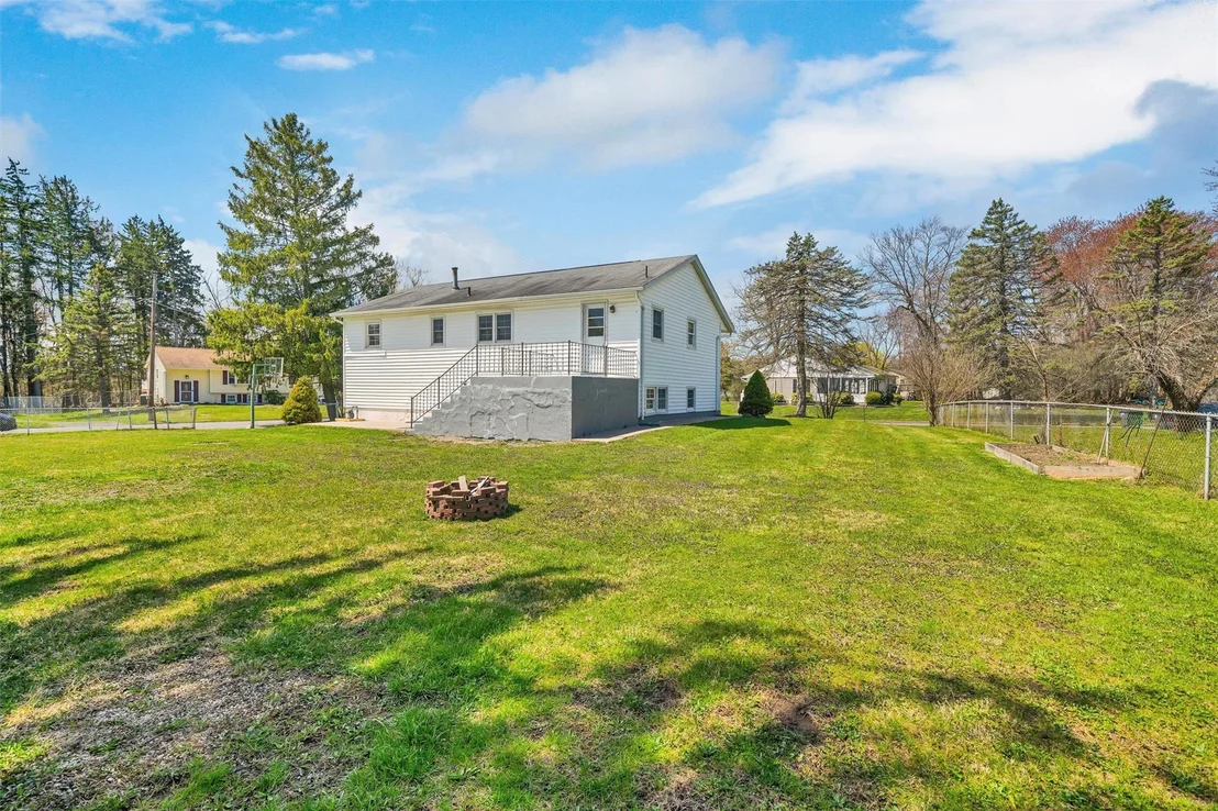 Photo of 18 Stirrup Drive