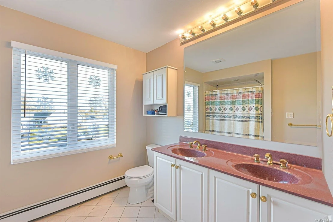 Photo of 120 Anchorage Drive