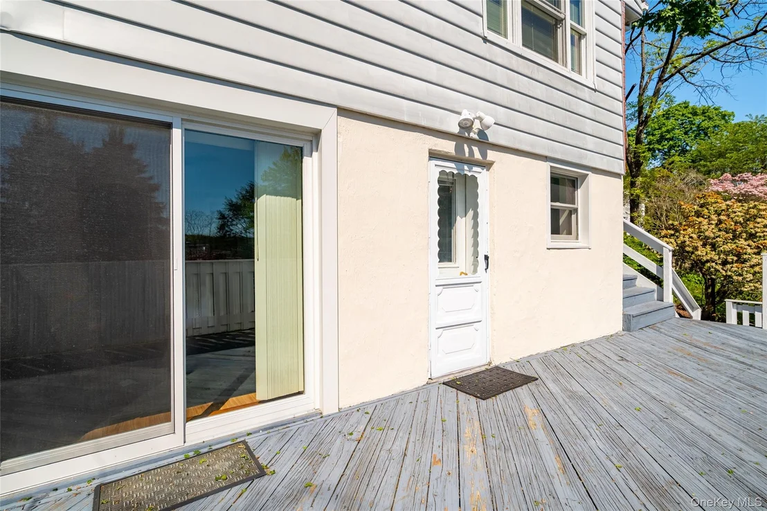 Photo of 25 Hillside Avenue