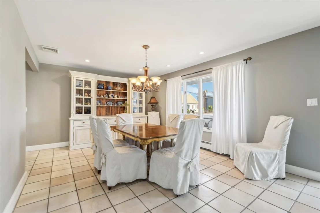 Photo of 9 Pinehurst Road