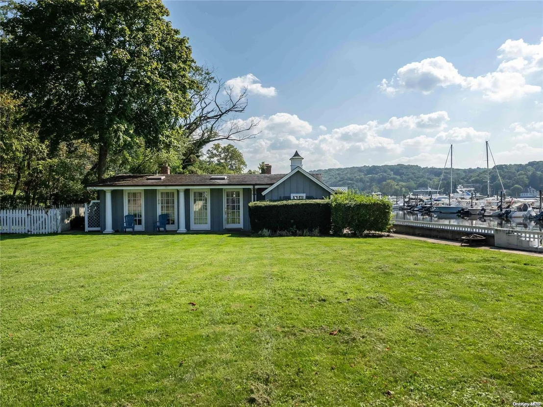 Photo of 128 Harbor Road