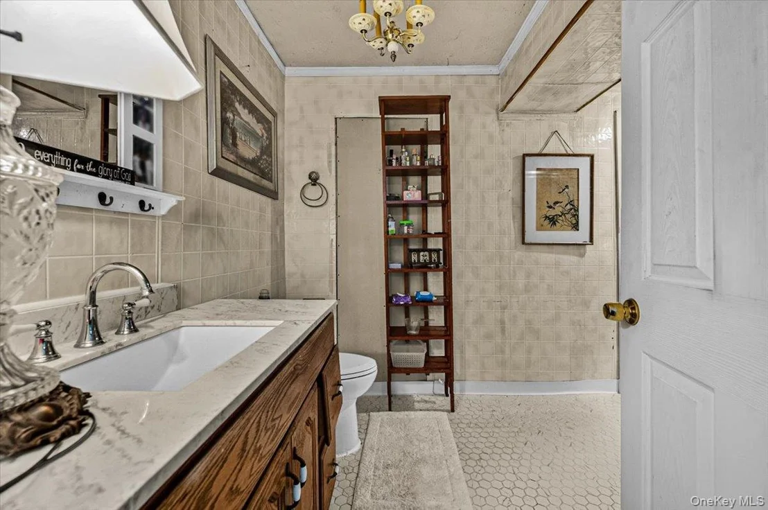 Photo of 391 Orchid Drive