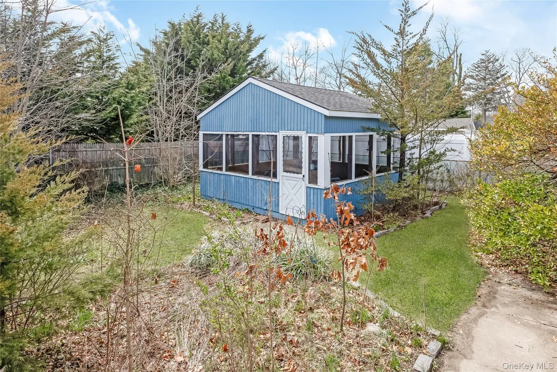 Photo of 24 Bay 3rd