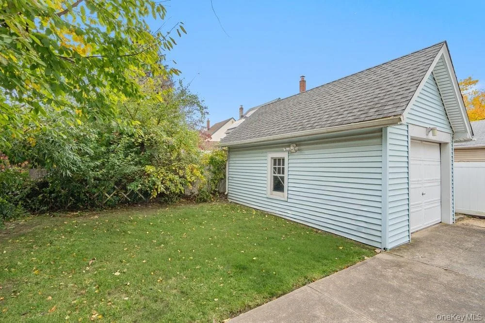Photo of 80 Munro Boulevard