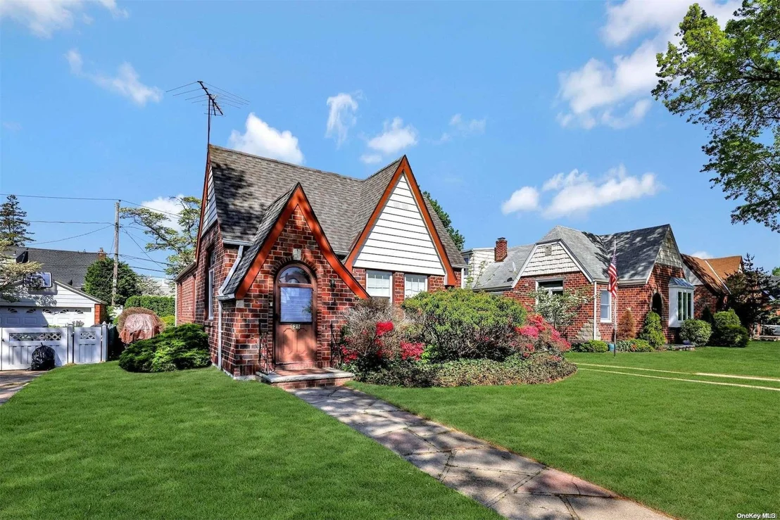 Photo of 525 Concord Avenue