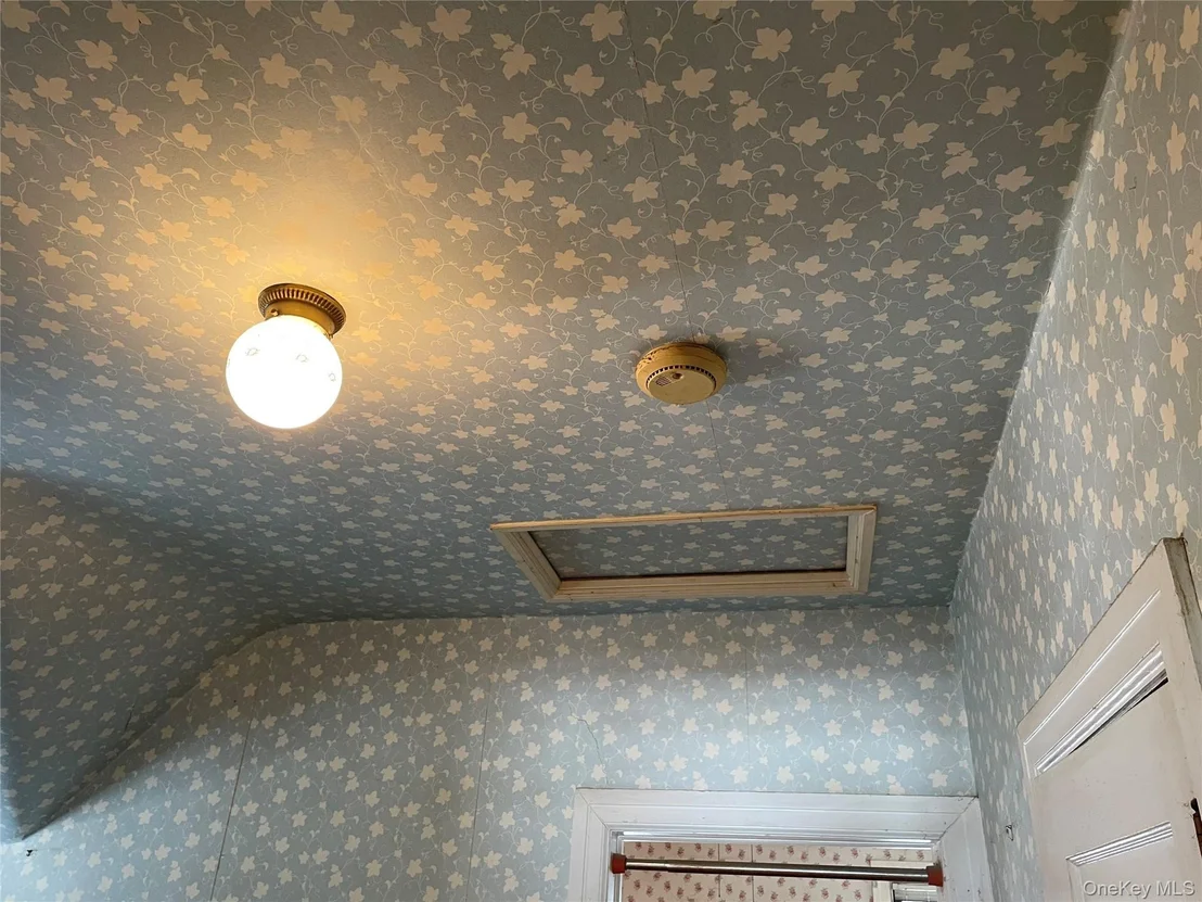 Photo of 39 McCollom Place