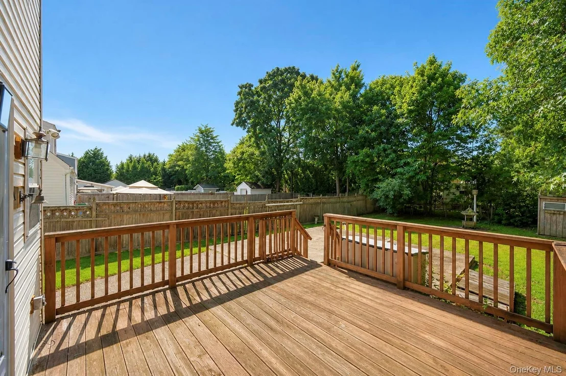Photo of 44 Maple Drive