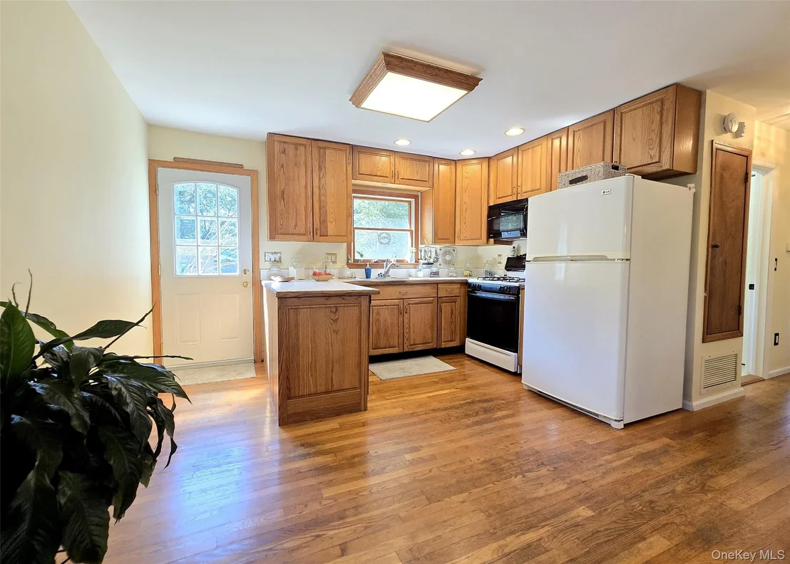 Photo of 119 Noel Drive