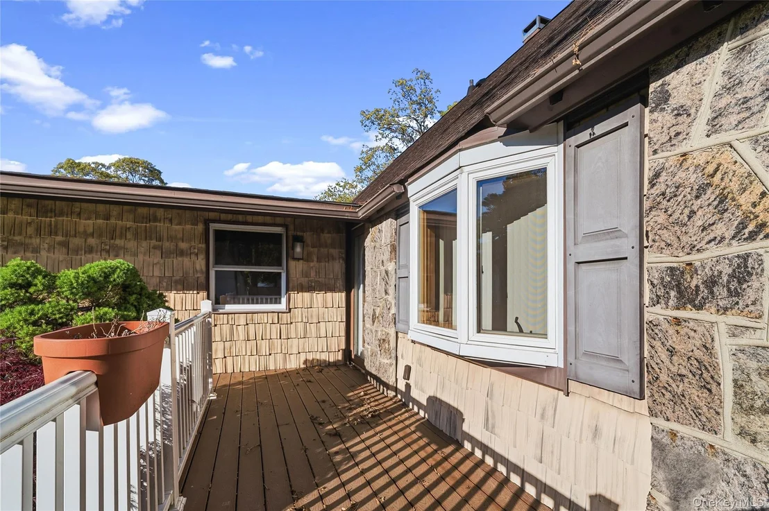 Photo of 5 Imperial Drive